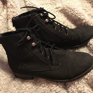 Black lace up boots